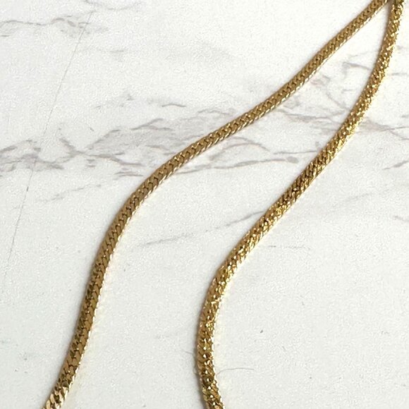 Vintage Gold Plated Trifari Herringbone Chain Necklace 23 Inch Gold Tone, Signed - Picture 7 of 8
